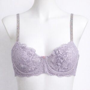 Victoria’s Secret Lace Bra 34DDD | Lilac| Rhinestone Straps | Like New